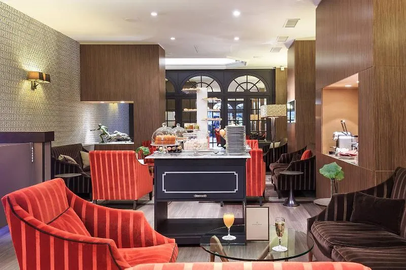 Pley 4* Paris